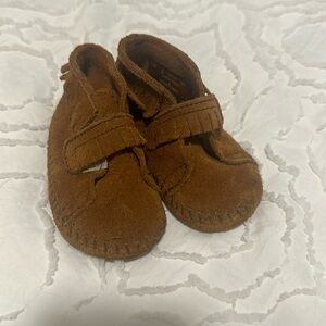 Minnetonka baby mocassins